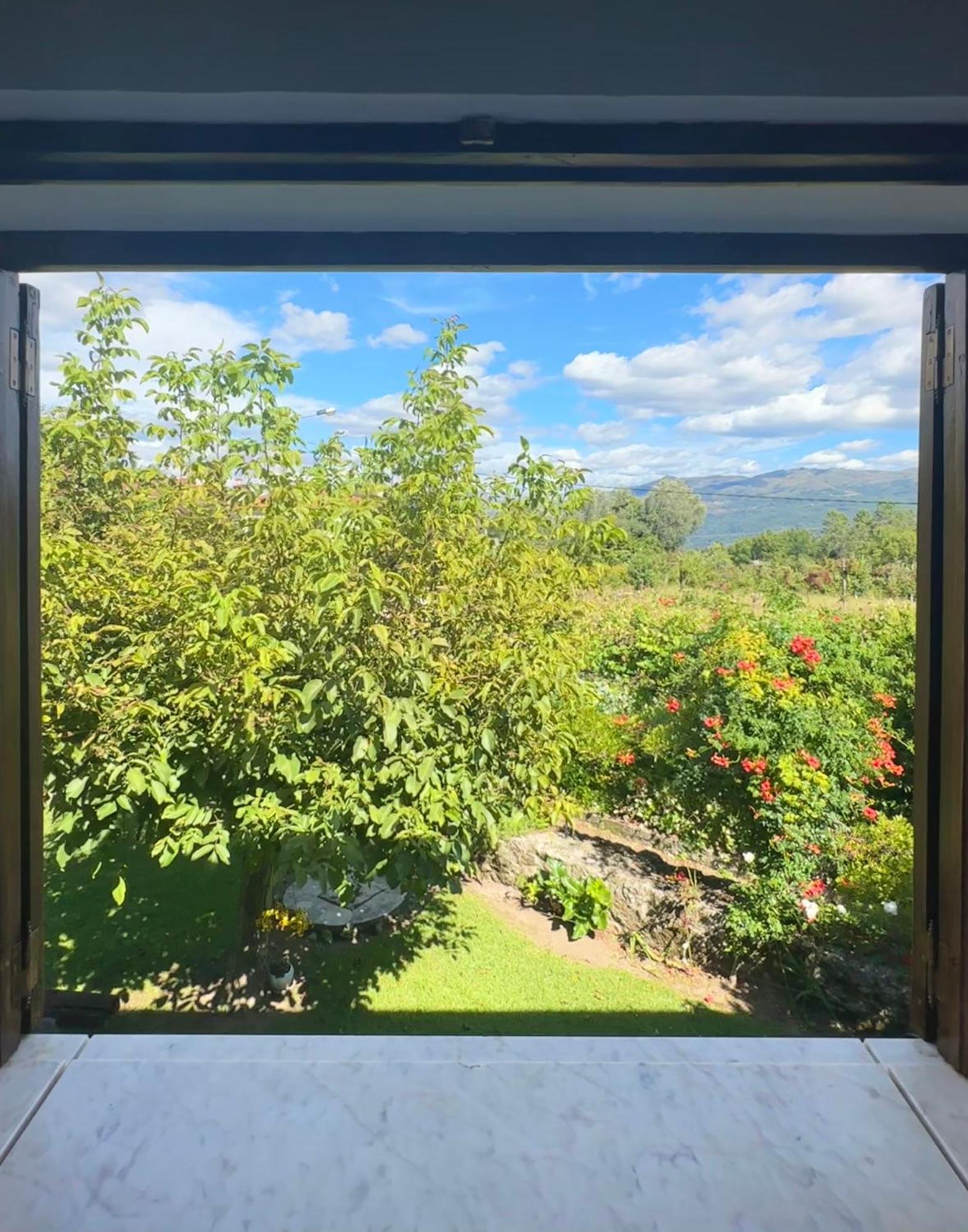 Vila Guia In Valdreu ブラガ エクステリア 写真